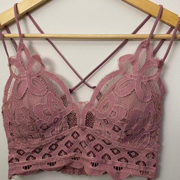 NEW  Women's  Light Rose Crochet Lace Bralette with Bra Pads - Picture 5 of 6